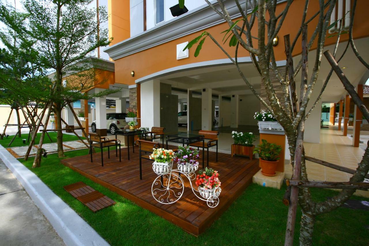 At Home Phetkasem Bangkok Bagian luar foto